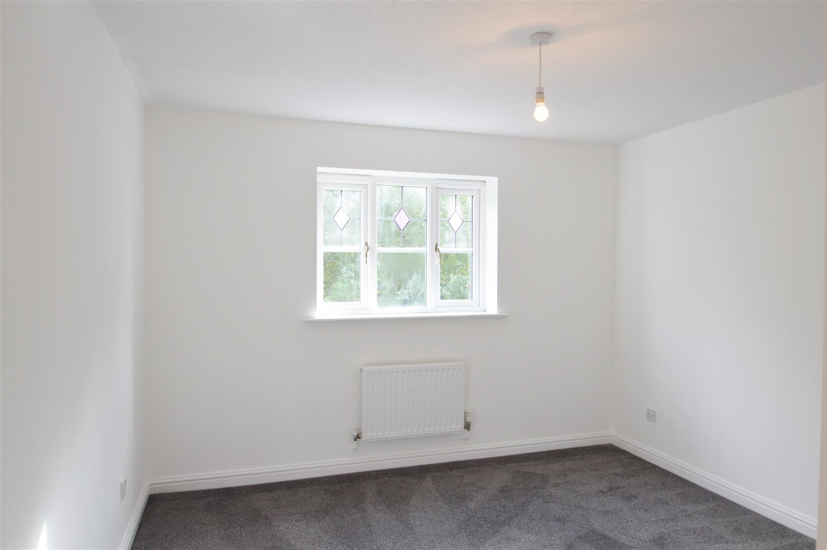 2 Maes Y Wennol, Miskin, RCT, CF72 8SB